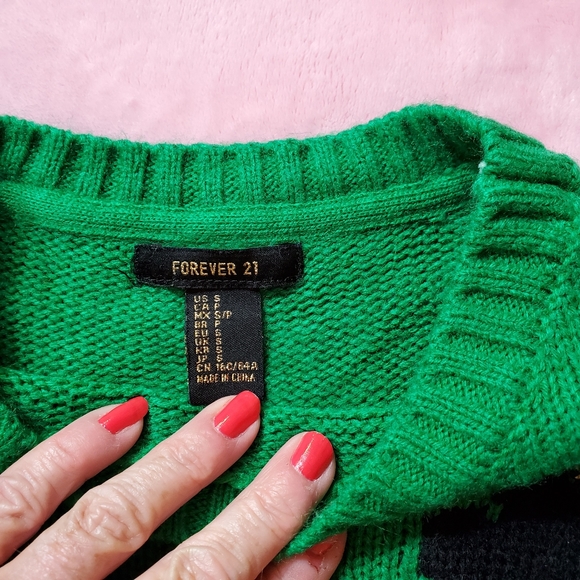 FOREVER 21 Jingling Reindeer Sweater  S - Picture 5 of 6